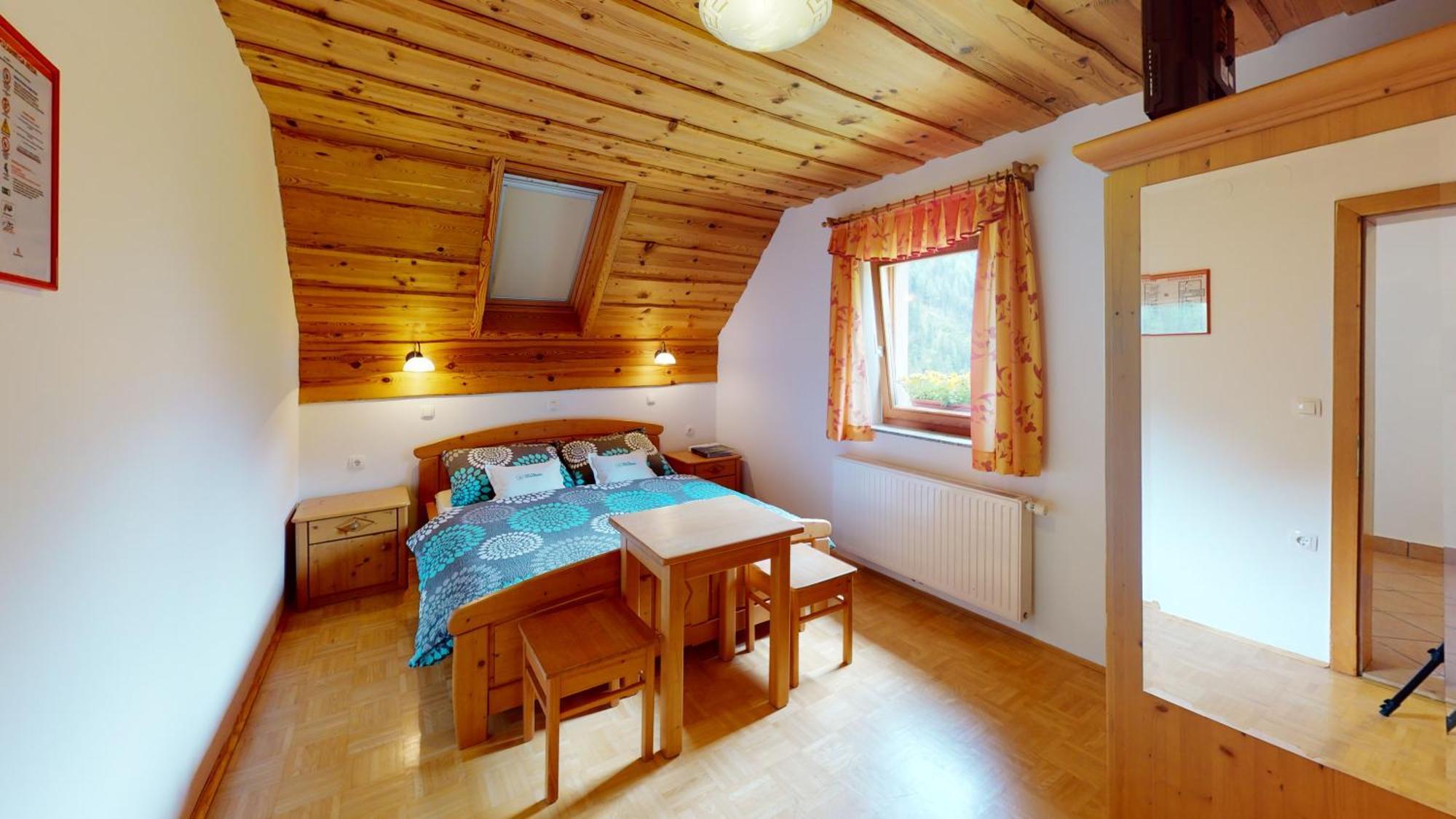 Appartement Tourist Farm Gradisnik à Solčava Chambre photo
