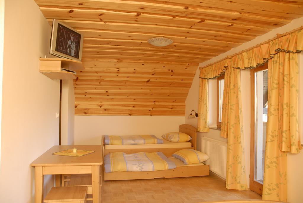 Appartement Tourist Farm Gradisnik à Solčava Extérieur photo