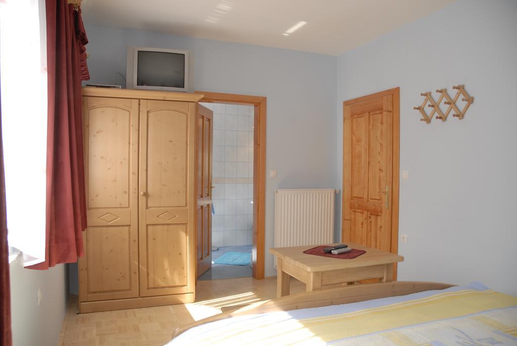 Appartement Tourist Farm Gradisnik à Solčava Extérieur photo